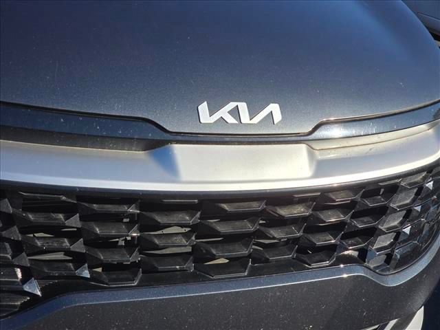 Used 2023 Kia Sportage EX FWD image 27