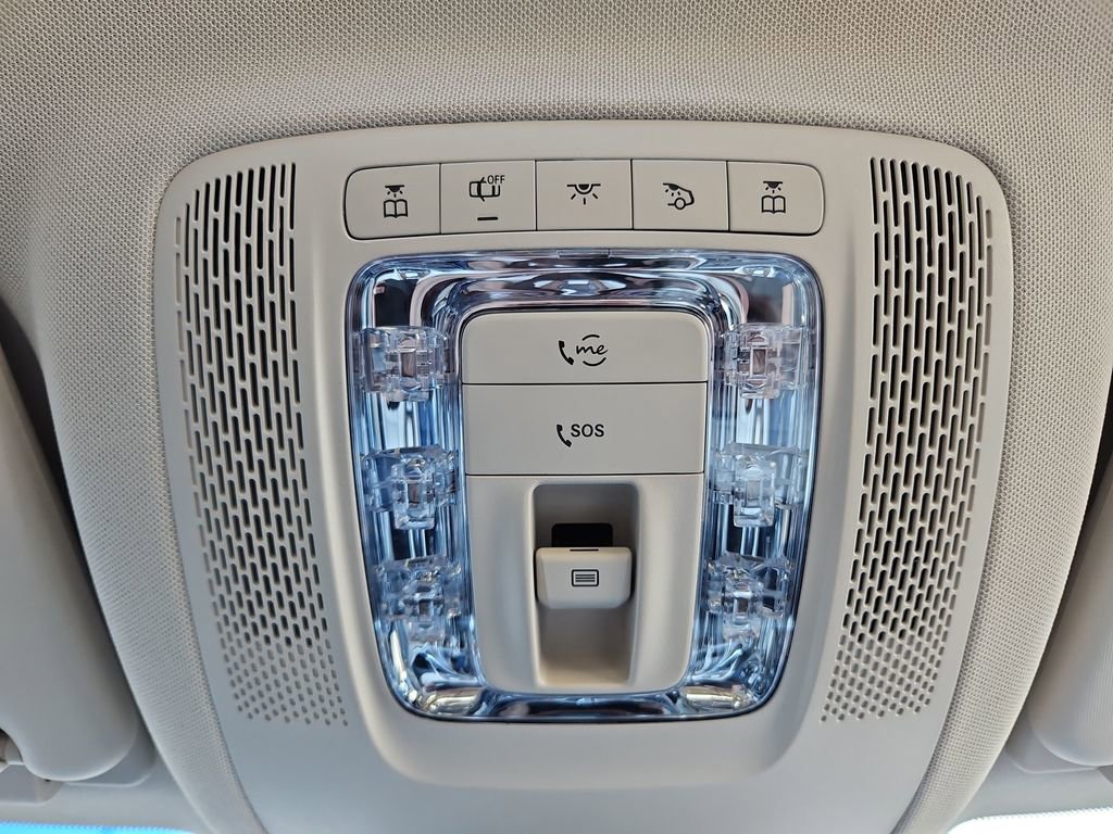 Used 2024 Mercedes-Benz GLS 450 4MATIC image 23