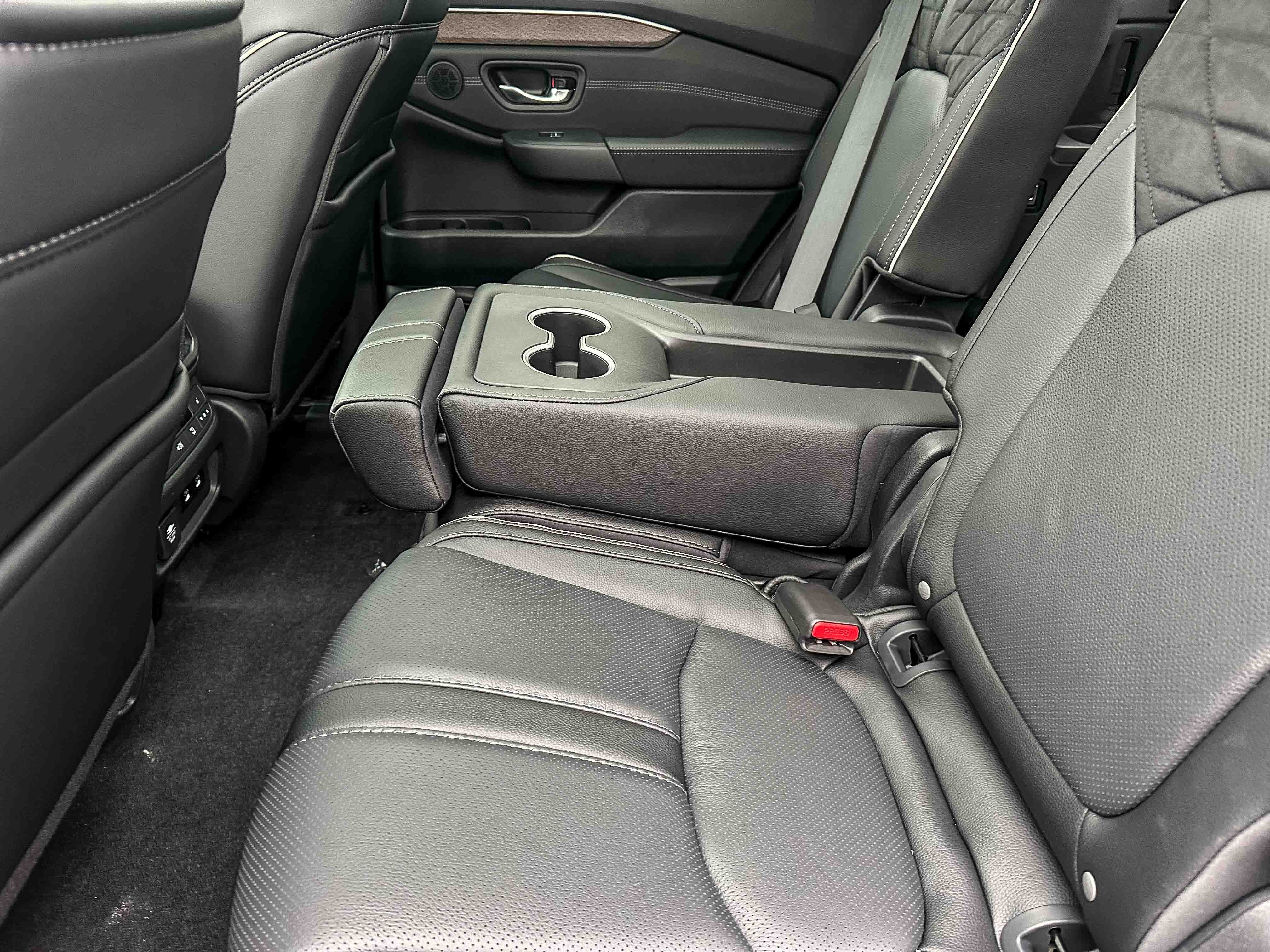 New 2026 Honda Pilot Elite image 16