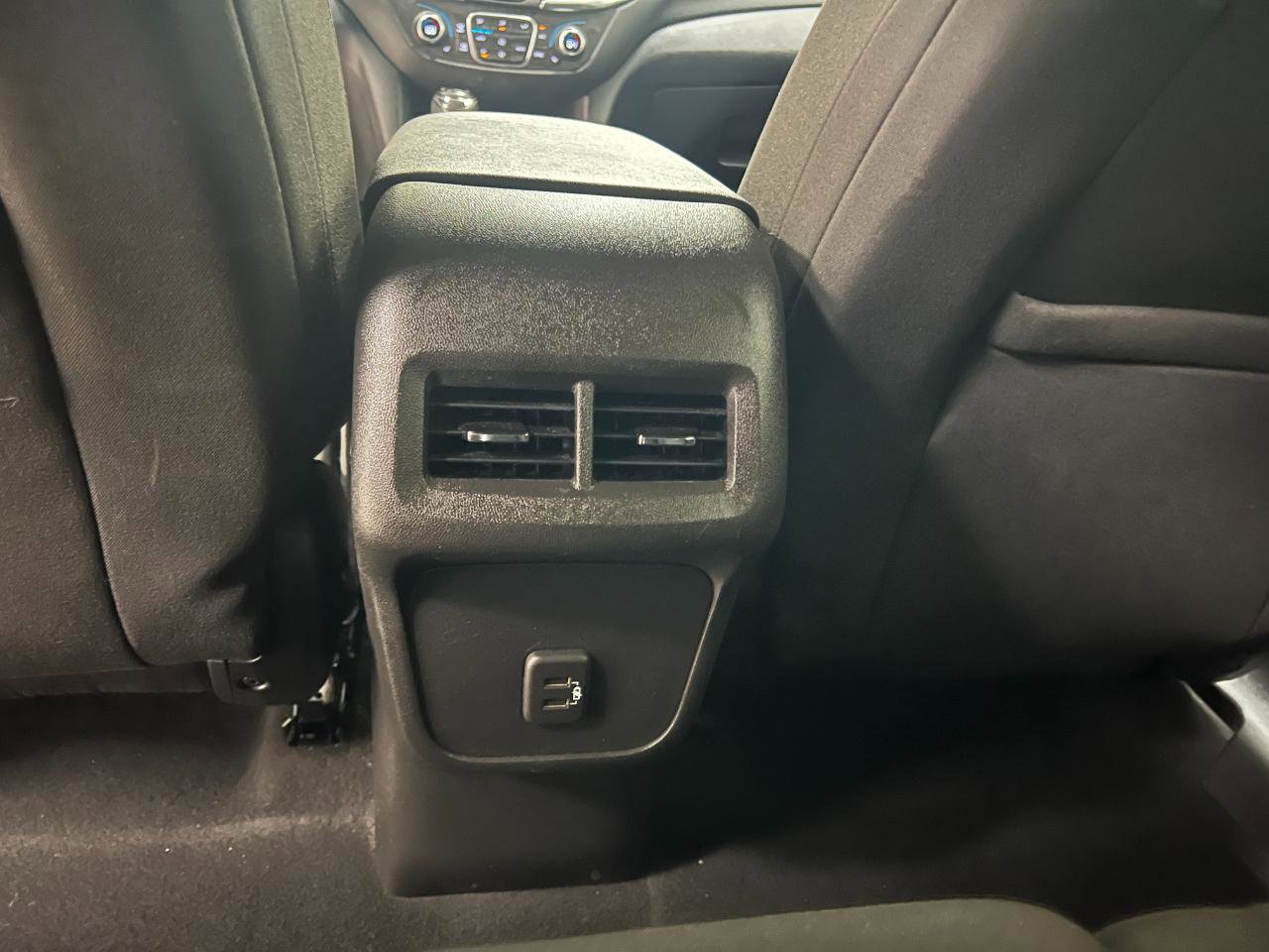 Used 2019 Chevrolet Equinox LT image 54