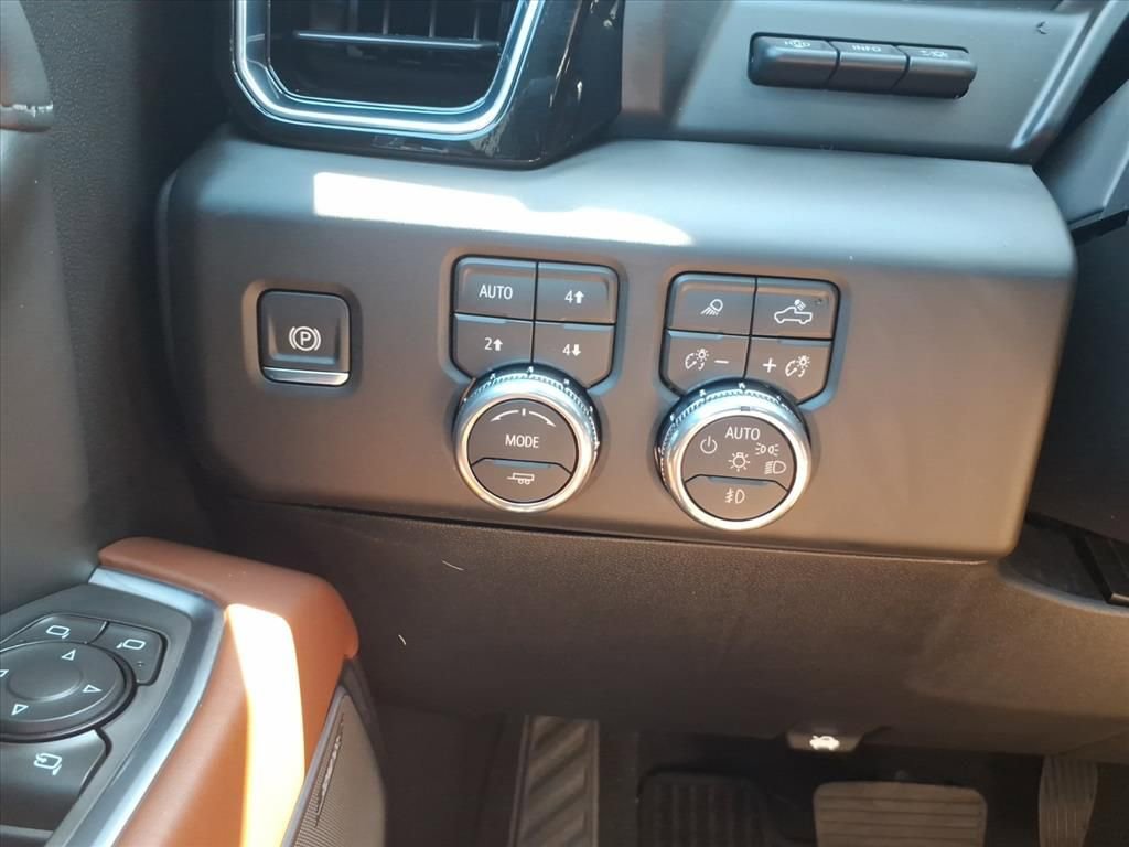 New 2026 GMC Sierra 1500 Denali Ultimate AWD/4WD image 19