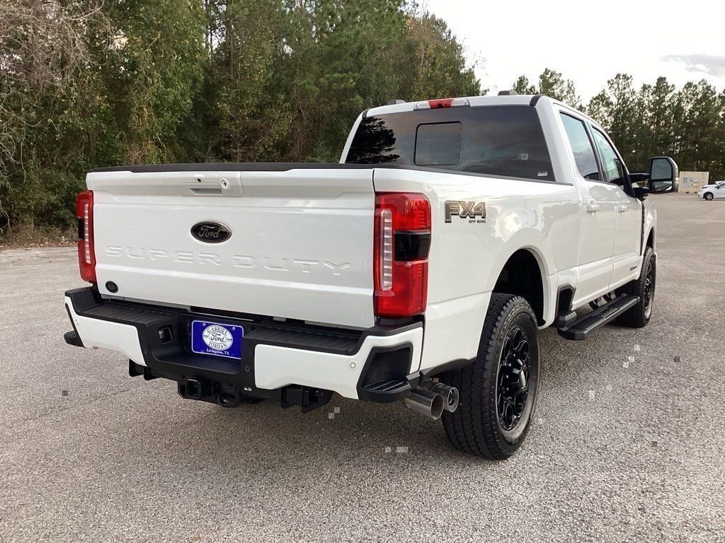 New 2026 Ford F250 Lariat w/ Black Appearance Package image 5