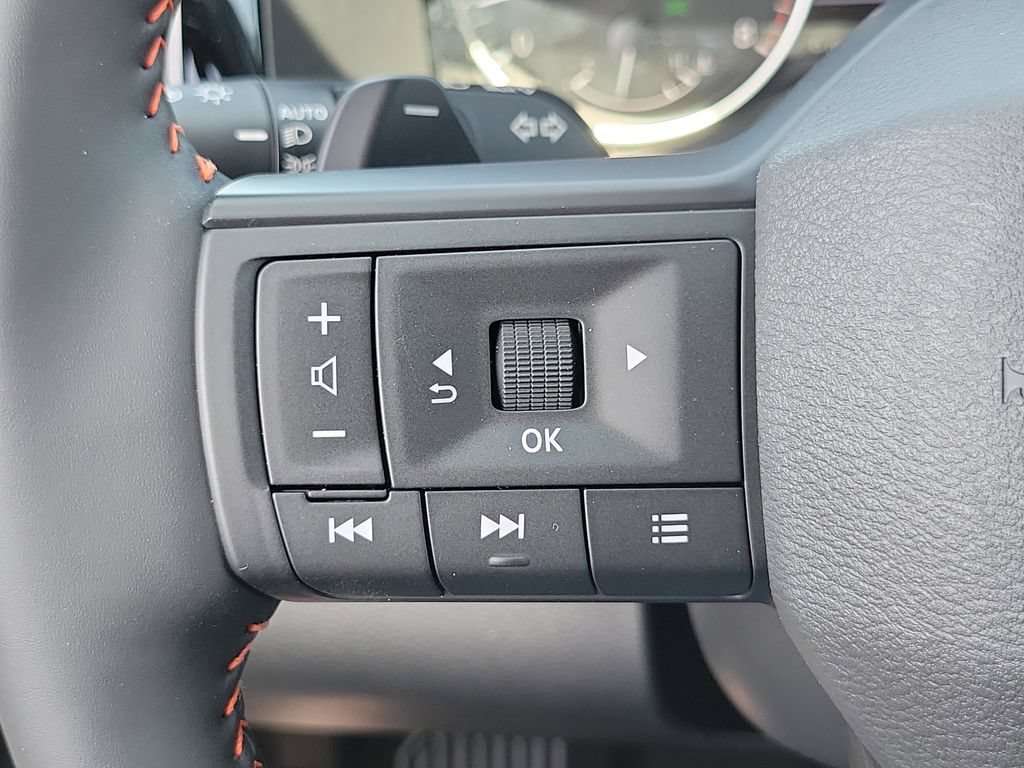 New 2026 Nissan Pathfinder Rock Creek w/ Rock Creek Premium Package AWD/4WD image 12