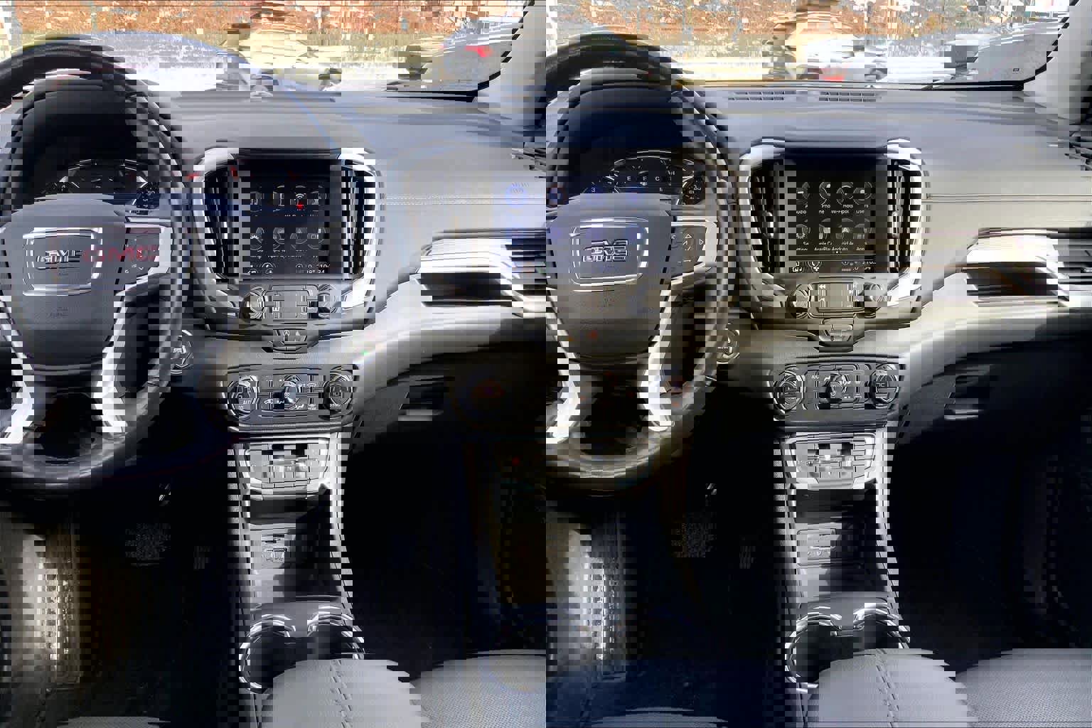 Certified 2022 GMC Terrain SLT image 6