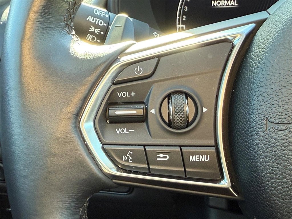 Certified 2025 Acura TLX w/ Technology Package image 16