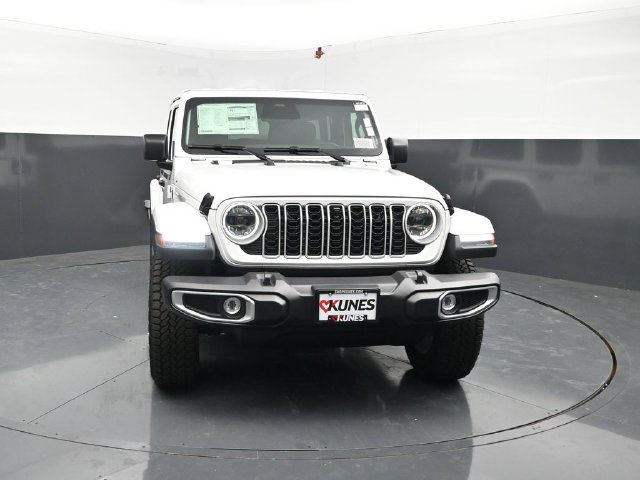 New 2026 Jeep Wrangler Unlimited Sahara AWD/4WD image 2