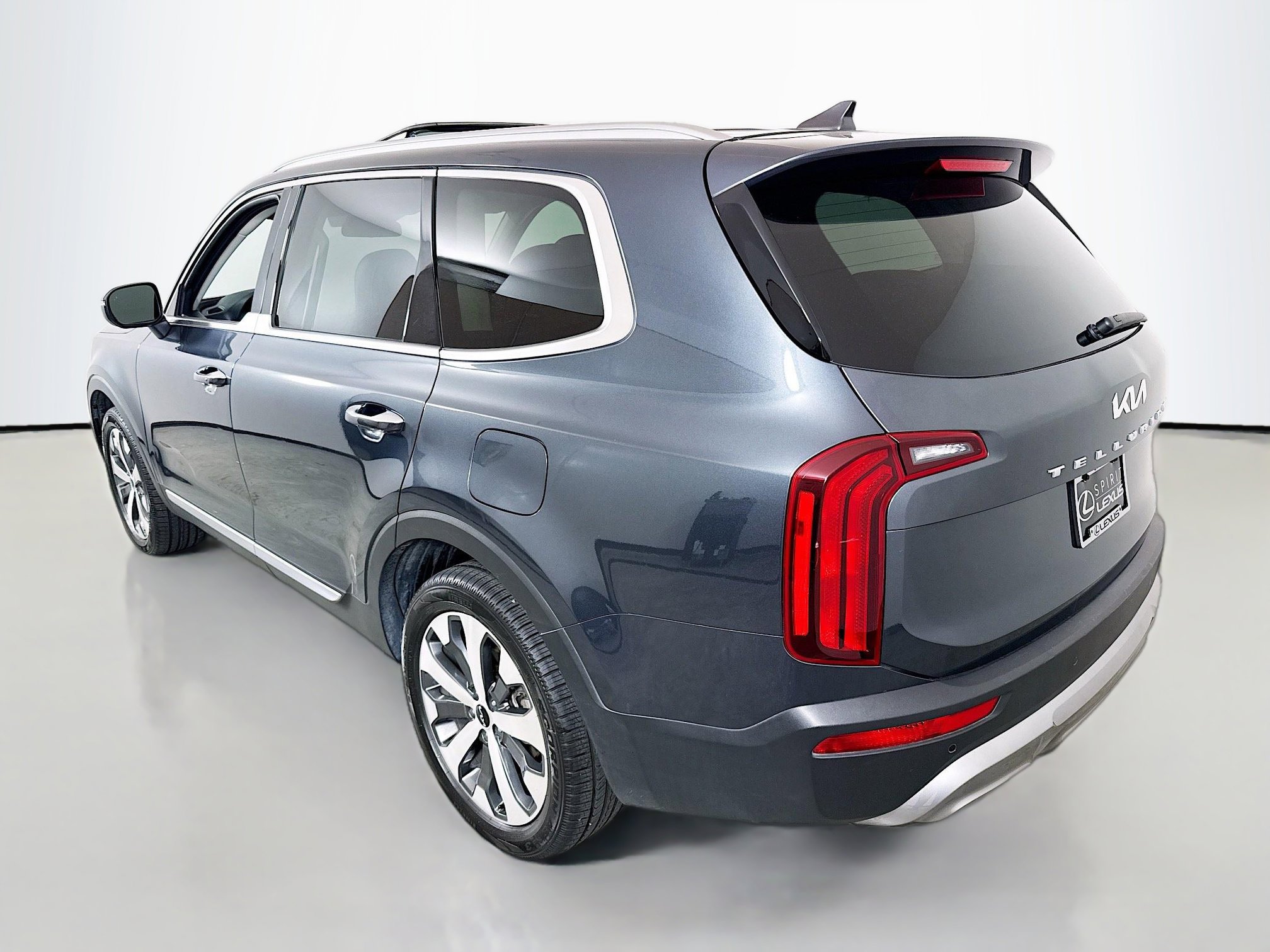 Used 2024 Kia Telluride SX Prestige image 5