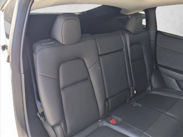 Used 2022 Tesla Model Y Long Range AWD/4WD image 22