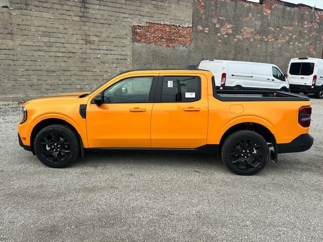 New 2026 Ford Maverick Lariat w/ Black Appearance Package AWD/4WD image 4