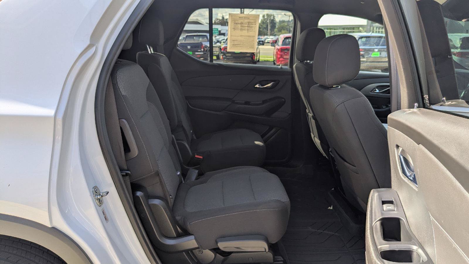 Used 2023 Chevrolet Traverse LT w/ LPO, Floor Liner Package AWD/4WD image 17
