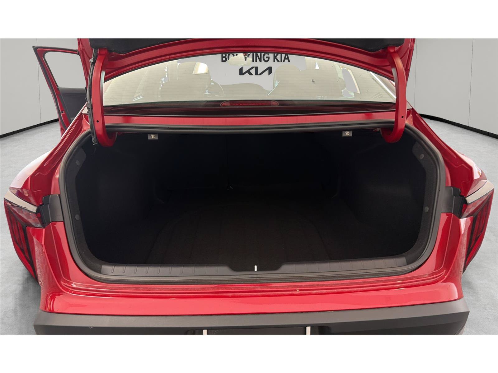 New 2026 Kia K4 FWD image 12