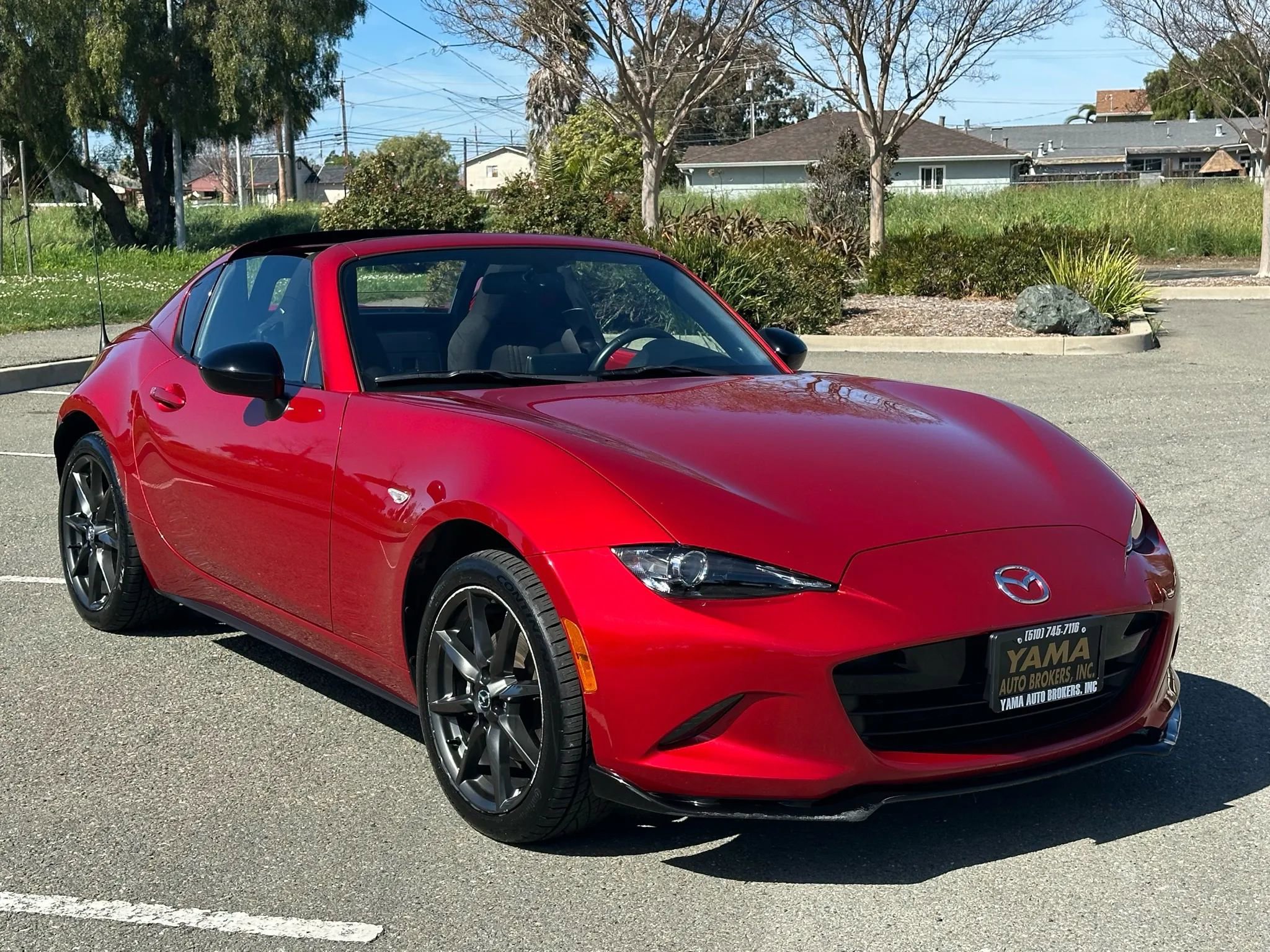 Used 2017 MAZDA MX-5 Miata RF Club RWD image 19