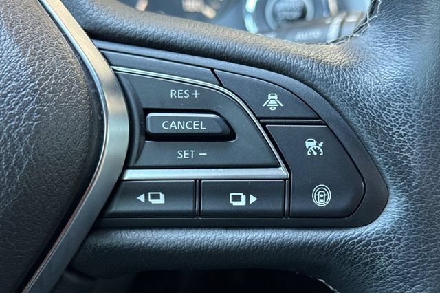 Used 2022 INFINITI Q60 3.0t Luxe w/ Cargo Package RWD image 38