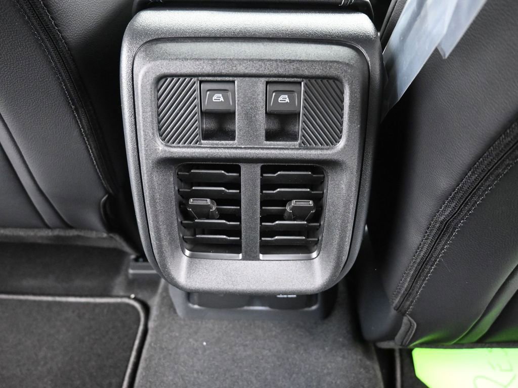 New 2025 Ford Bronco Outer Banks image 14