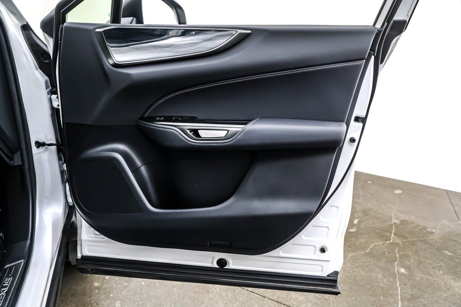 Used 2024 Lexus NX 350h AWD w/ Vision Package image 24