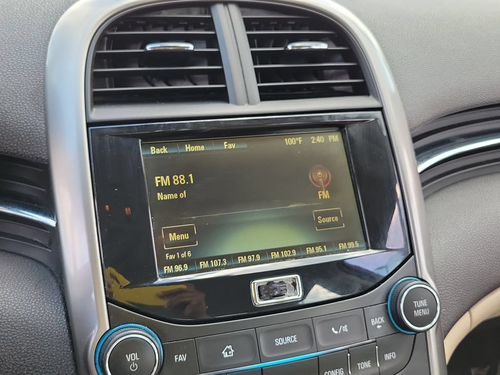 Used 2015 Chevrolet Malibu LT w/ Power Convenience Package FWD image 23
