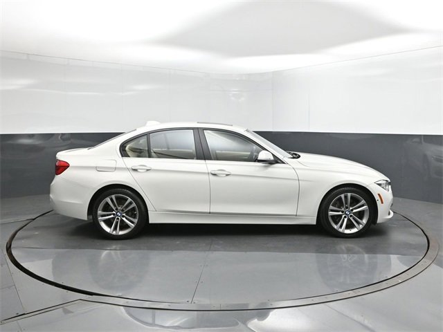 Used 2016 BMW 340i Sedan image 26