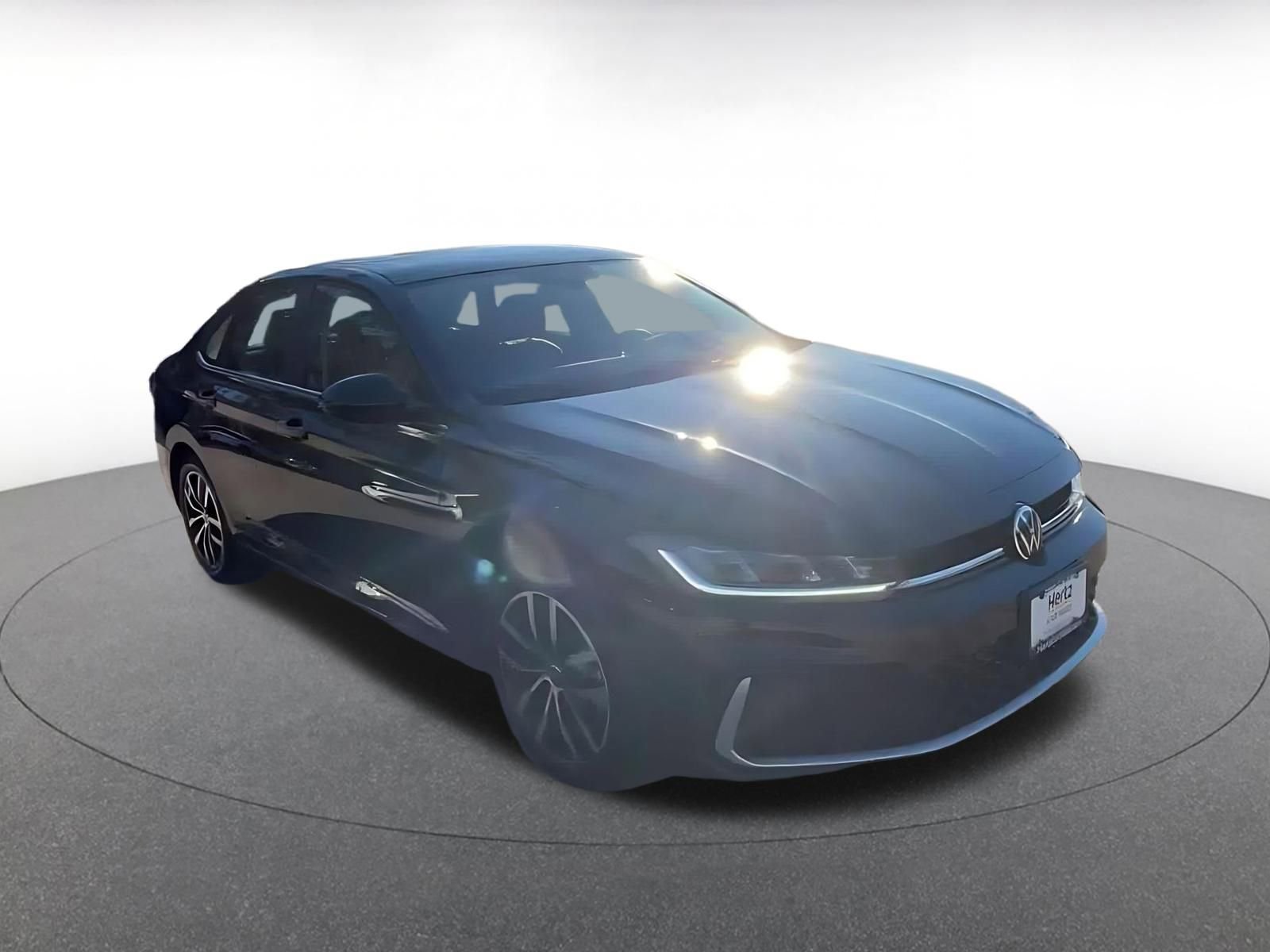 Used 2025 Volkswagen Jetta SE image 3