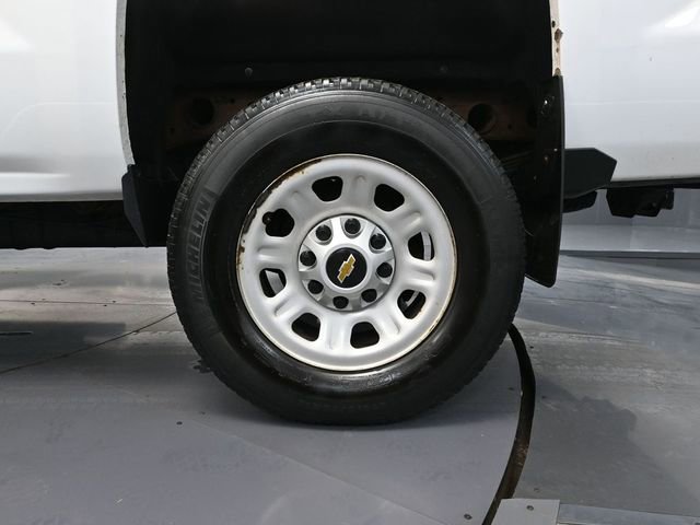 Used 2015 Chevrolet Silverado 2500 LT w/ LT Convenience Package image 13