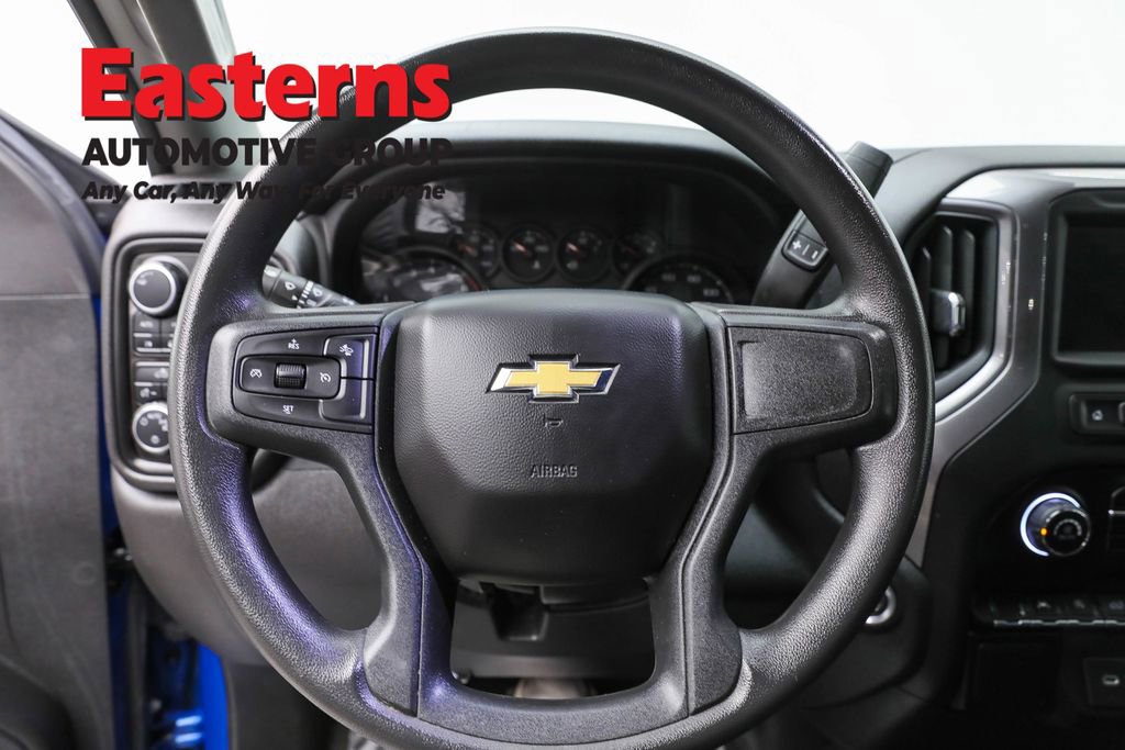 Used 2022 Chevrolet Silverado 1500 Custom image 10