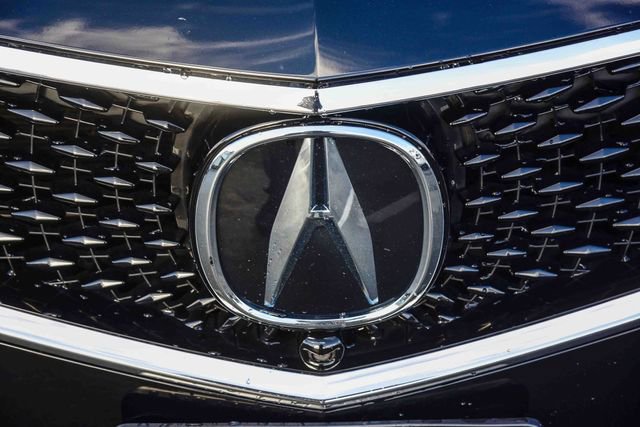 Used 2018 Acura RLX Sport Hybrid w/ Advance Pkg image 11