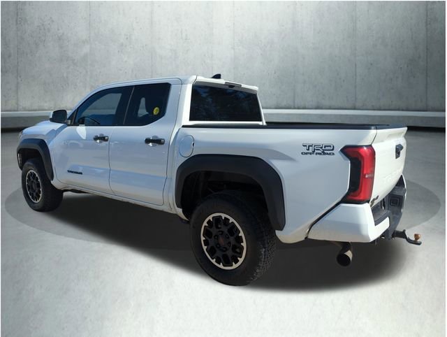 Used 2024 Toyota Tacoma TRD Off-Road image 3