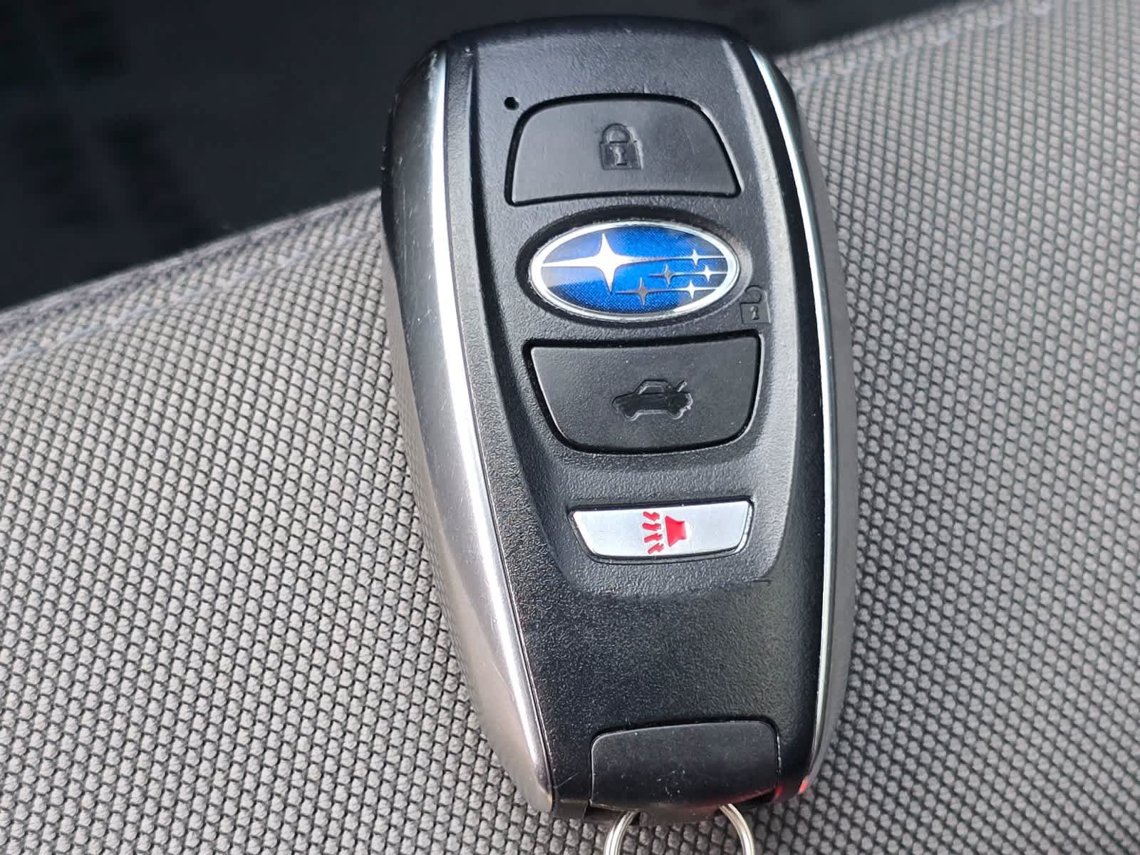 Certified 2025 Subaru Crosstrek 2.5i Premium AWD/4WD image 32