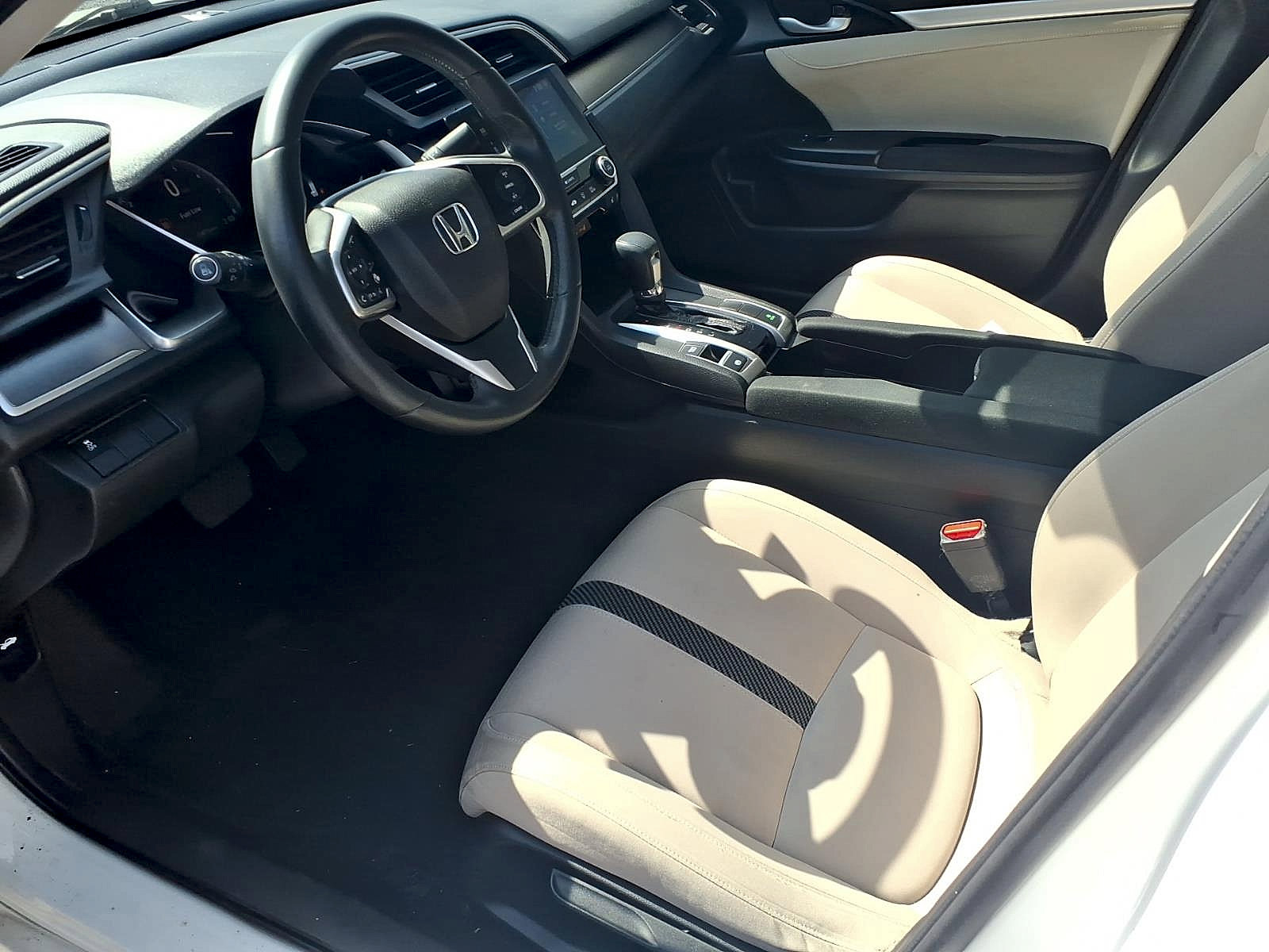 Used 2018 Honda Civic EX-T image 19