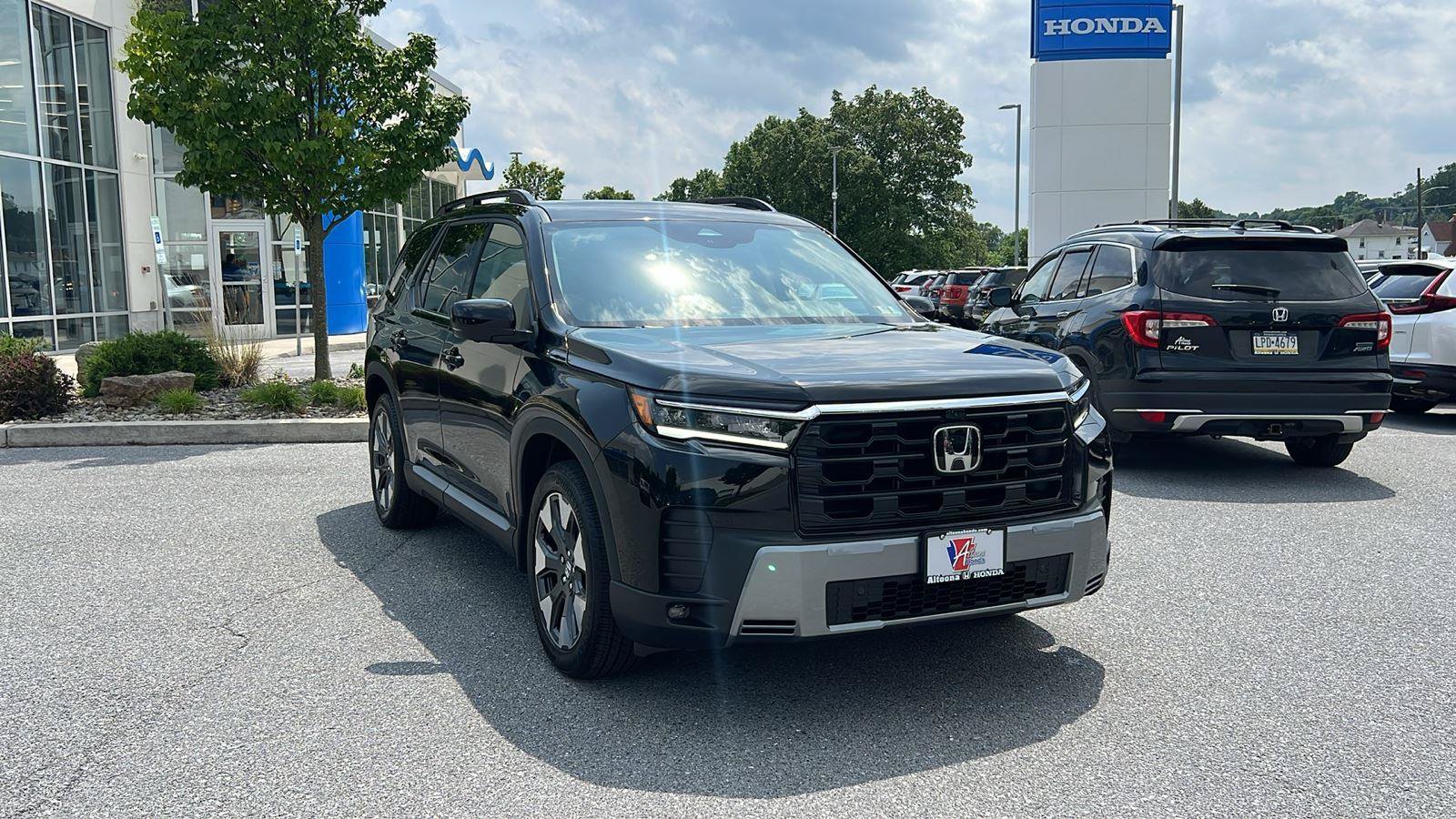 New 2026 Honda Pilot Elite image 1
