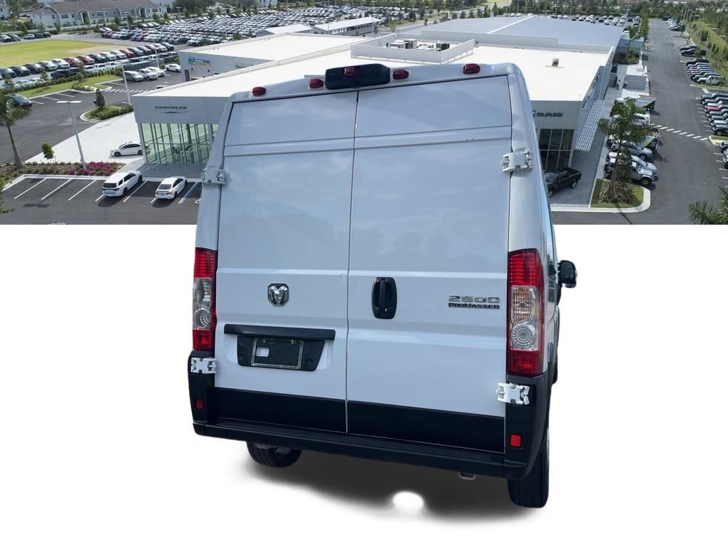 Used 2024 RAM ProMaster 2500 w/ Convenience Group FWD image 25