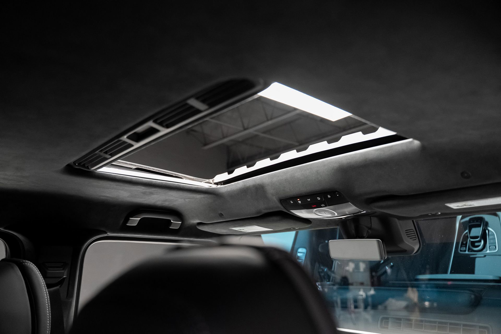 Used 2023 Mercedes-Benz G 550 image 75