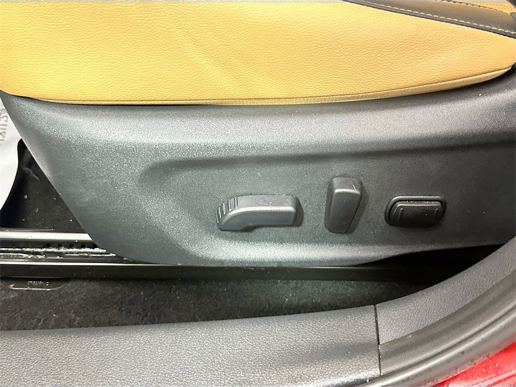 Used 2022 Nissan Sentra SV w/ SV Premium Package image 18