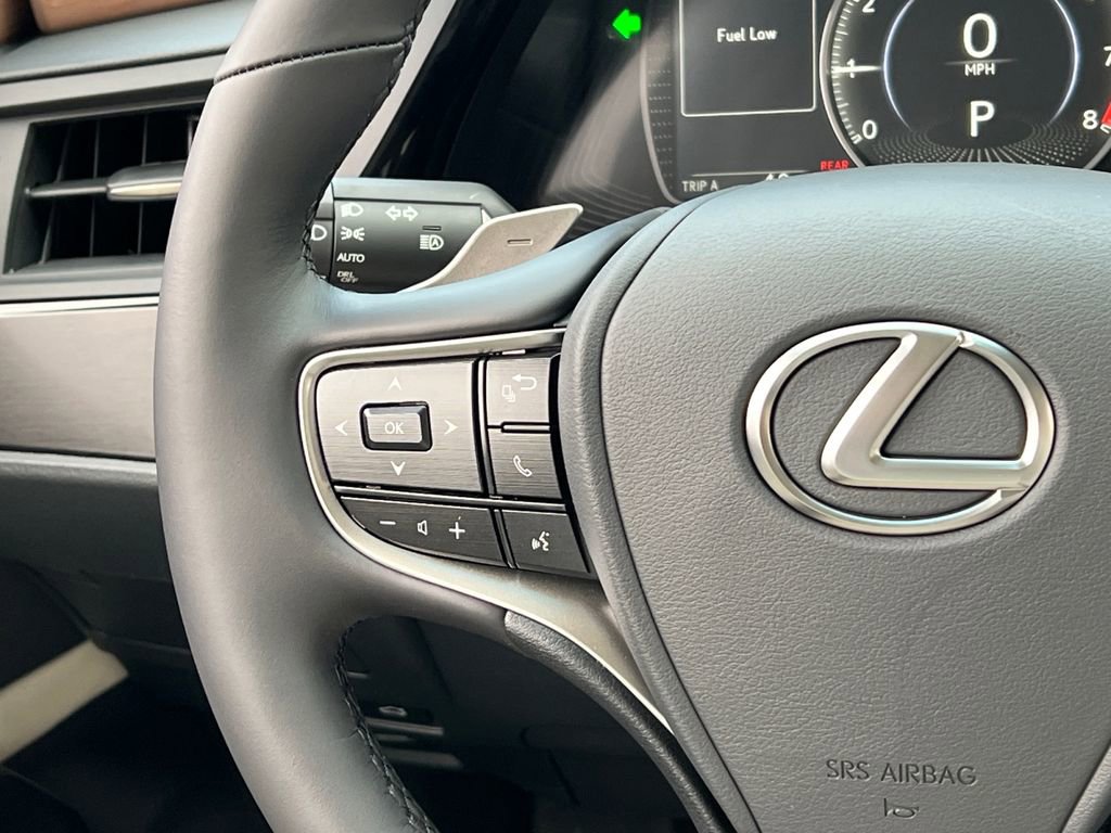 New 2025 Lexus ES 350 w/ Premium Package image 16