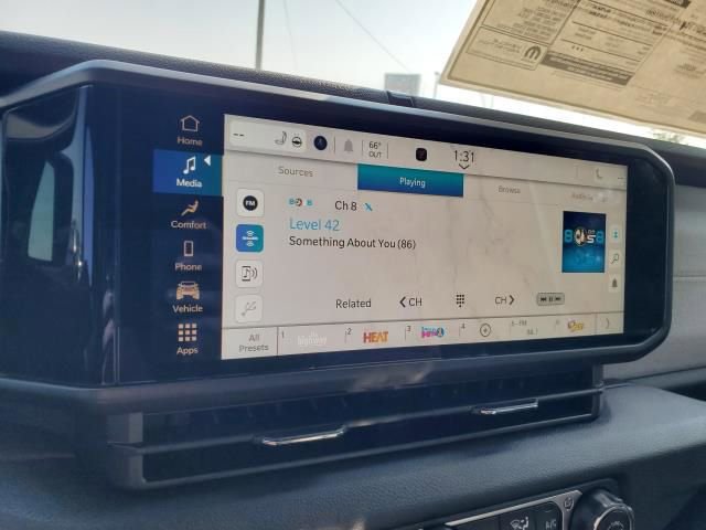 New 2025 Jeep Gladiator Sport image 22