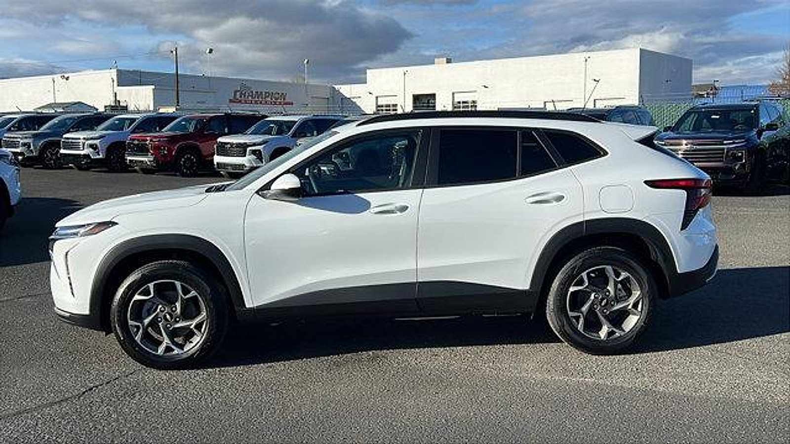 New 2026 Chevrolet Trax LT w/ LT Convenience Package image 8