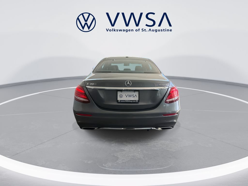 Used 2017 Mercedes-Benz E 300 4MATIC image 7