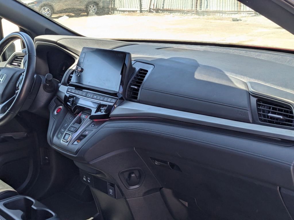 Used 2025 Honda Odyssey Sport-L image 29
