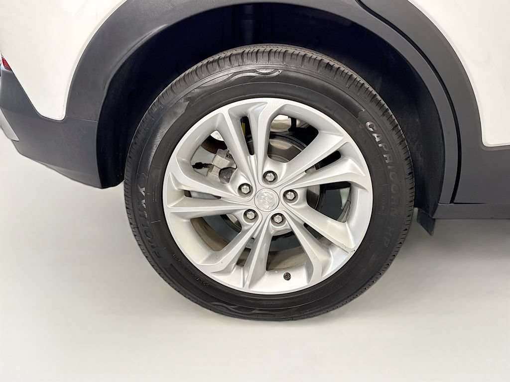 Used 2023 Buick Encore GX Preferred w/ Cold Weather Comfort Package FWD image 33