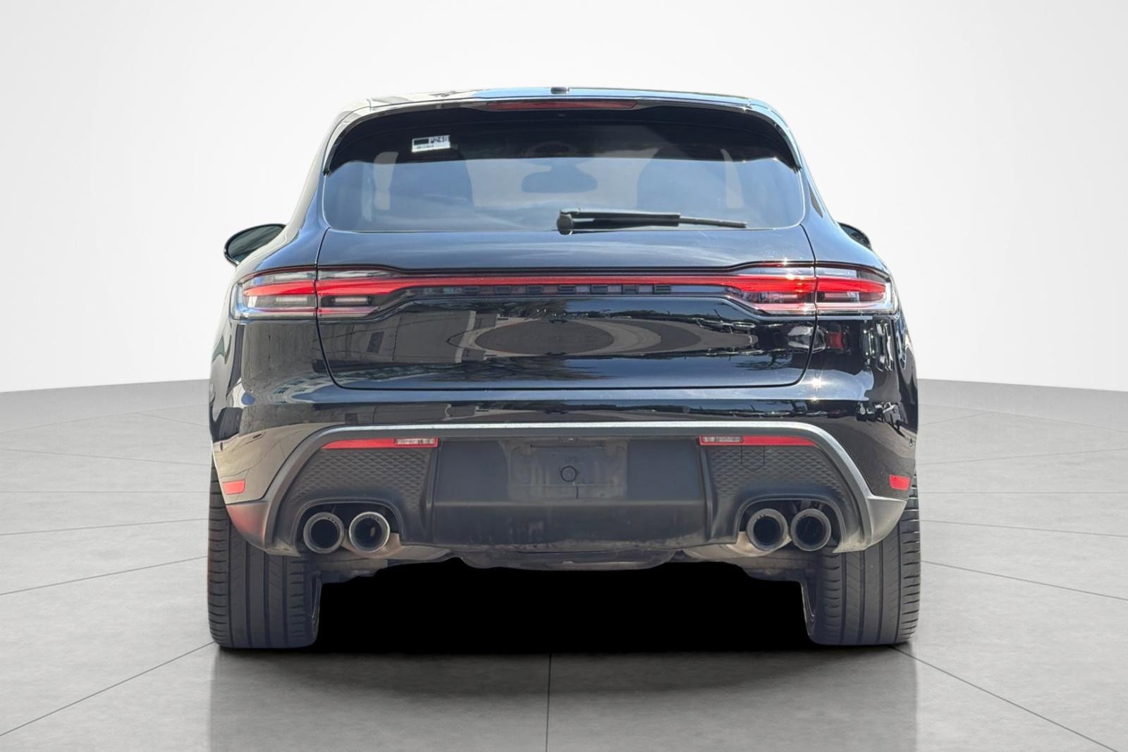 Used 2022 Porsche Macan S w/ Premium Package Plus AWD/4WD image 4