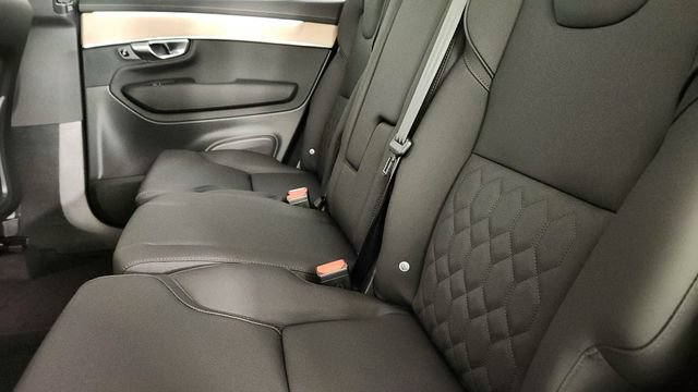 New 2026 Volvo XC90 B5 Core AWD/4WD image 28