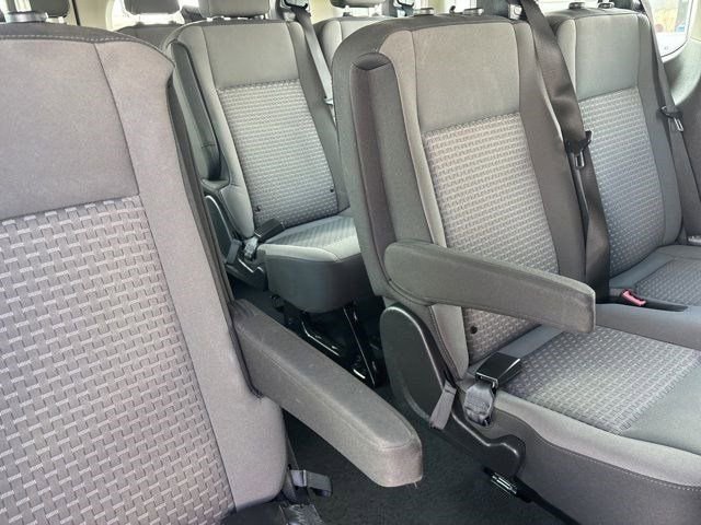 Used 2023 Ford Transit 350 XLT image 26