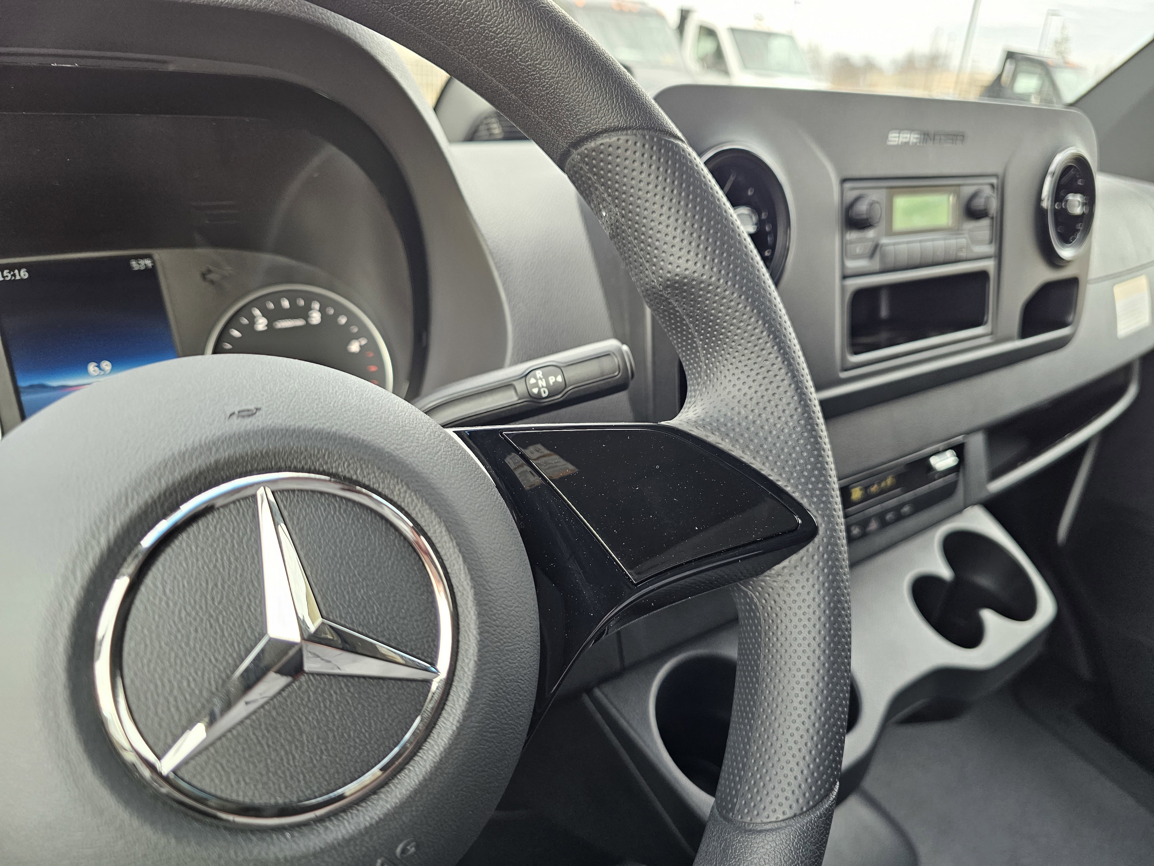 New 2025 Mercedes-Benz Sprinter 2500 image 33