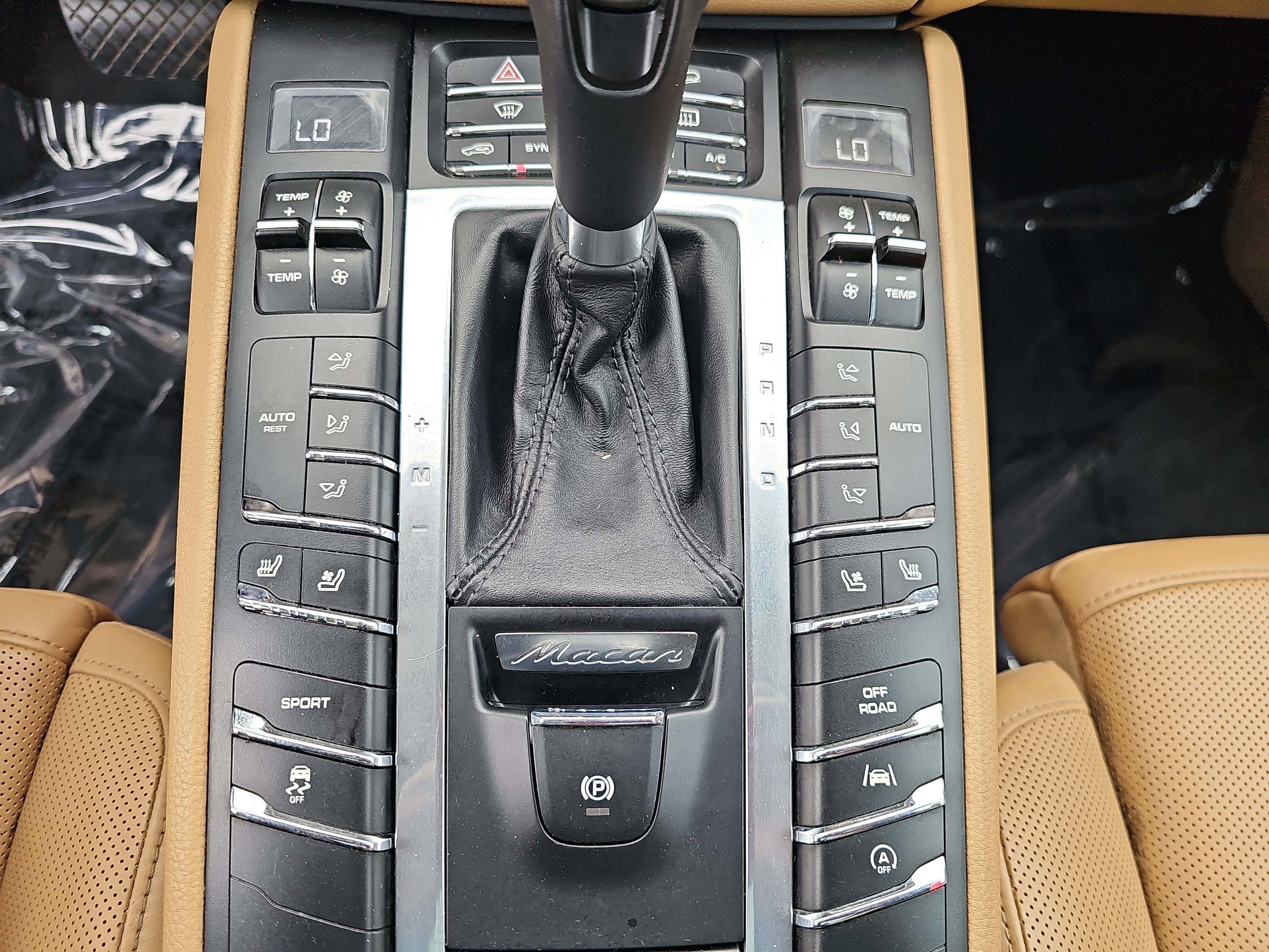 Used 2017 Porsche Macan S AWD/4WD image 22
