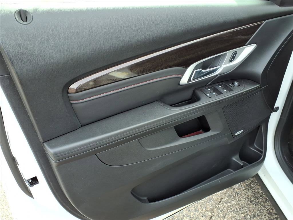 Used 2017 GMC Terrain Denali image 4