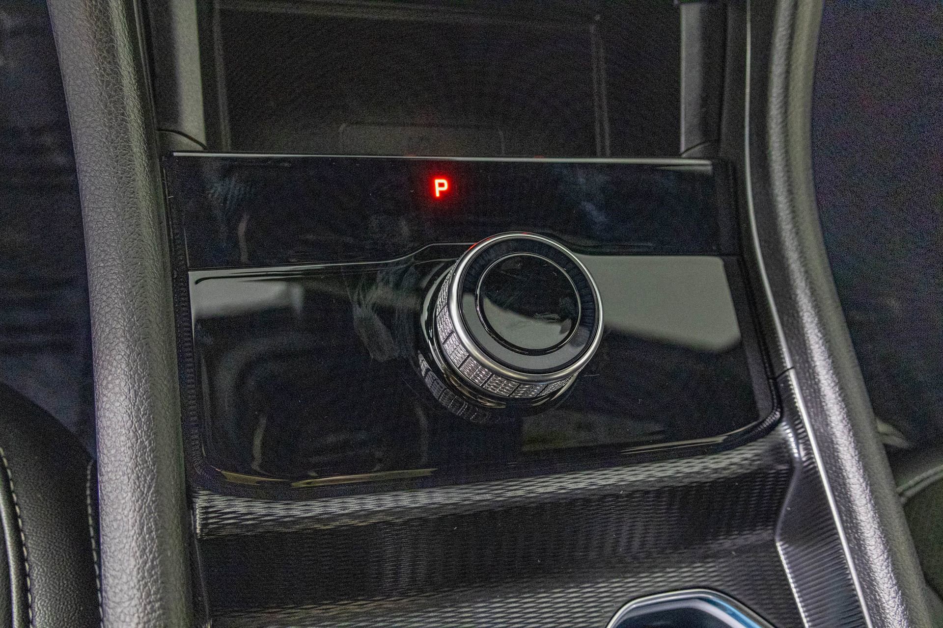 New 2025 Jeep Grand Cherokee Altitude image 25