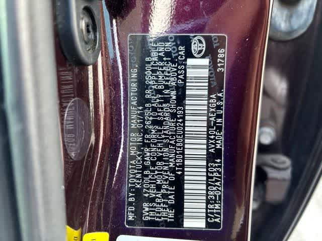 Used 2014 Toyota Avalon XLE Touring FWD image 22