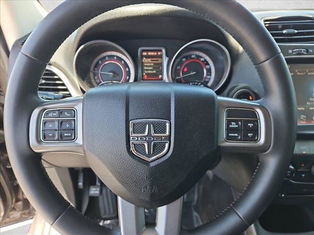 Used 2019 Dodge Journey Crossroad w/ Driver Convenience Group FWD image 13