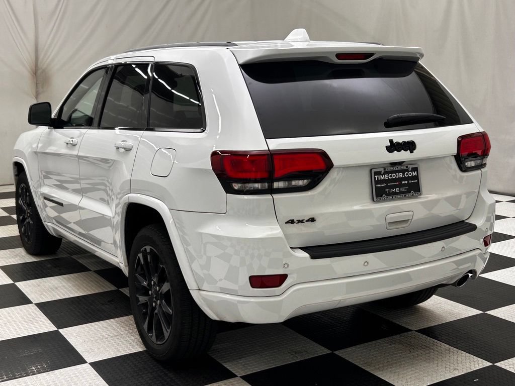 Certified 2020 Jeep Grand Cherokee Altitude AWD/4WD image 5