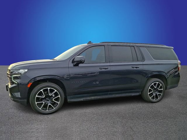 Used 2022 Chevrolet Suburban RST w/ Sport Performance Package image 7