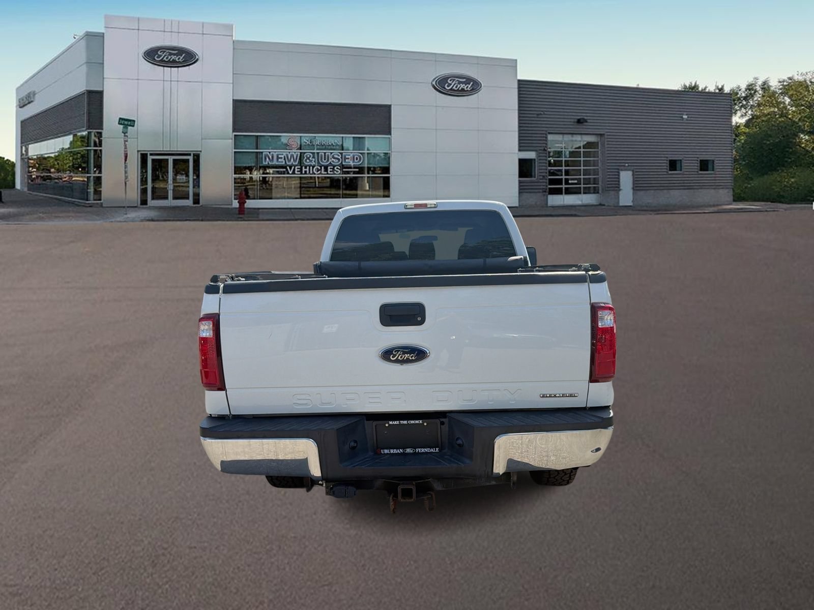 Used 2016 Ford F250 XLT AWD/4WD image 9